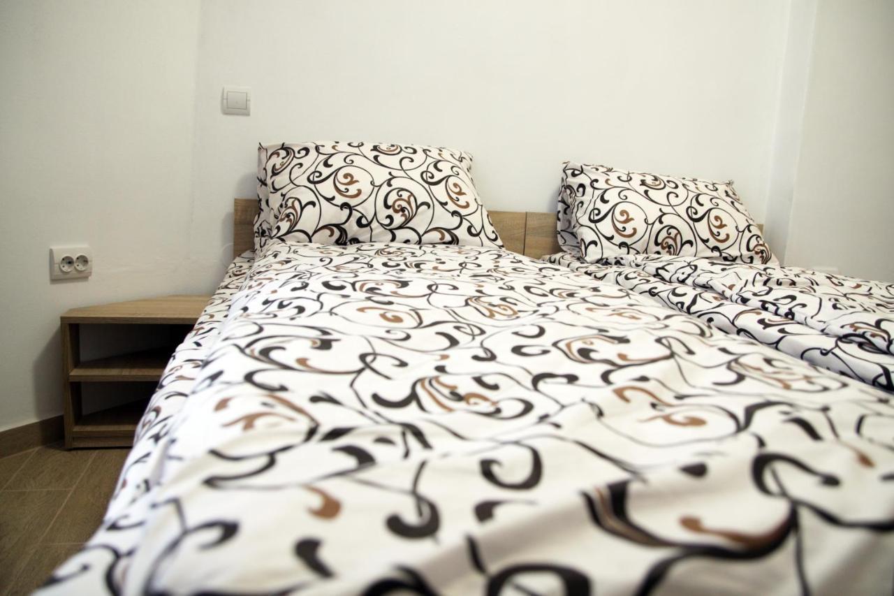 Etno Hostel Lviv Exterior photo