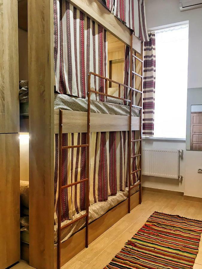 Etno Hostel Lviv Exterior photo